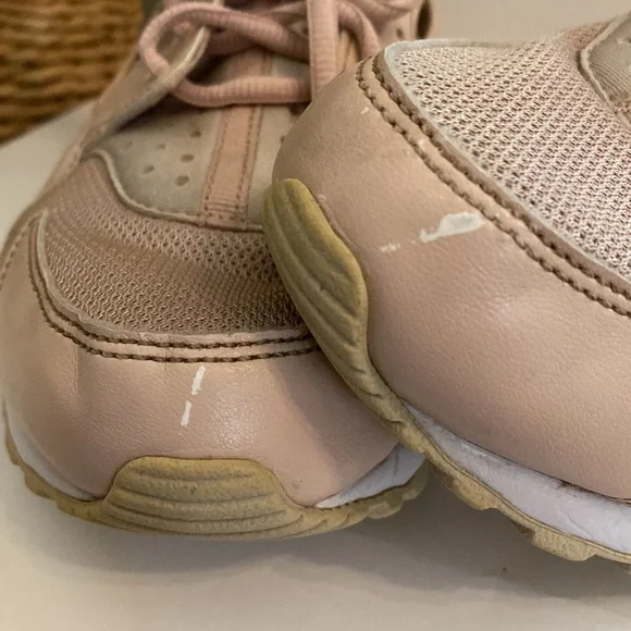 Nike Air Huarache Particle Pink Run SD Women’s 8 lace up tennis shoes sneakers - Picture 13 of 14